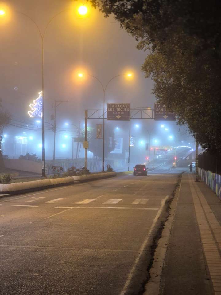 15 °C, 70 % de lluvia y neblina vespertina: jueves frío y húmedo en San Antonio de los Altos 