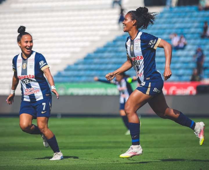 Alianza Lima derrotó 3-1 a Universitario y sacó ventaja en la final de la Liga Femenina