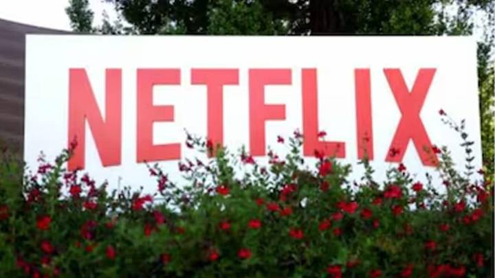 Warner Bros. begins exclusive deal talks with Netflix