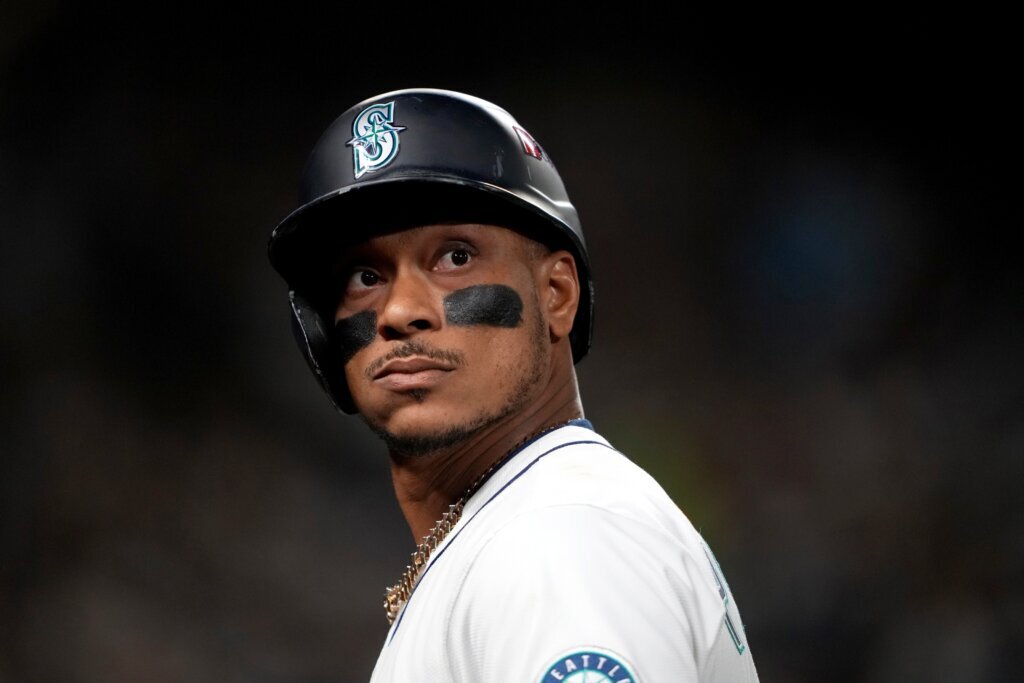 Mets reach 2-year deal with infielder Jorge Polanco after losing Pete Alonso, AP source says