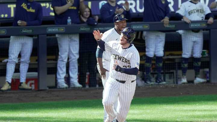 Former Brewers catcher Danny Jansen gets multi