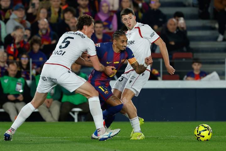 Brilla Raphinha. Al rescate: a Barcelona lo salvó un crack que va a a ser una amenaza en el Mundial