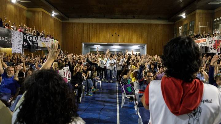 Asambleas de ATEN capital y Centenario rechazaron por unanimidad la propuesta salarial del gobierno