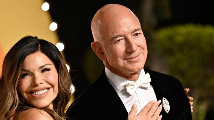 Indianapolis homeless shelter receives $1.25 million grant from Jeff Bezos' foundation