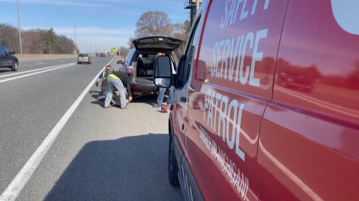 Safety Service Patrol helps stranded drivers in minutes