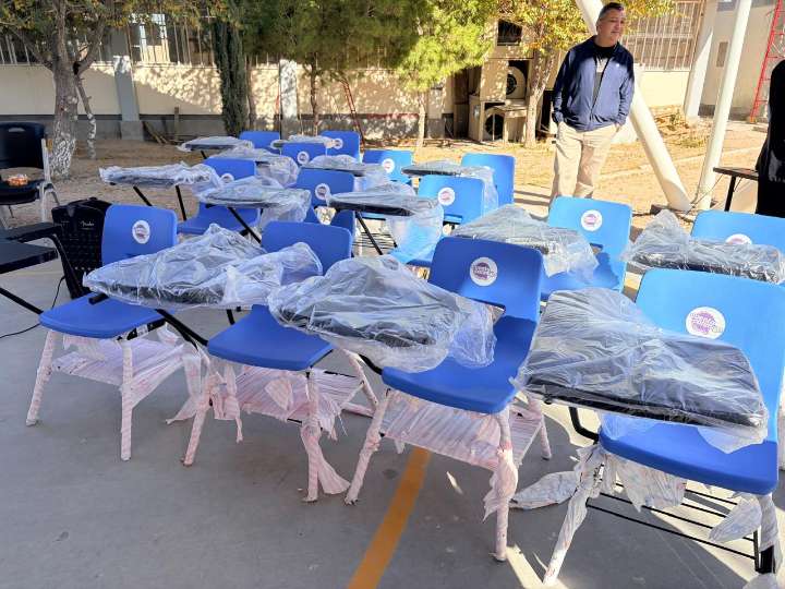 Por fin dejarán aulas móviles estudiantes de la Federal 15