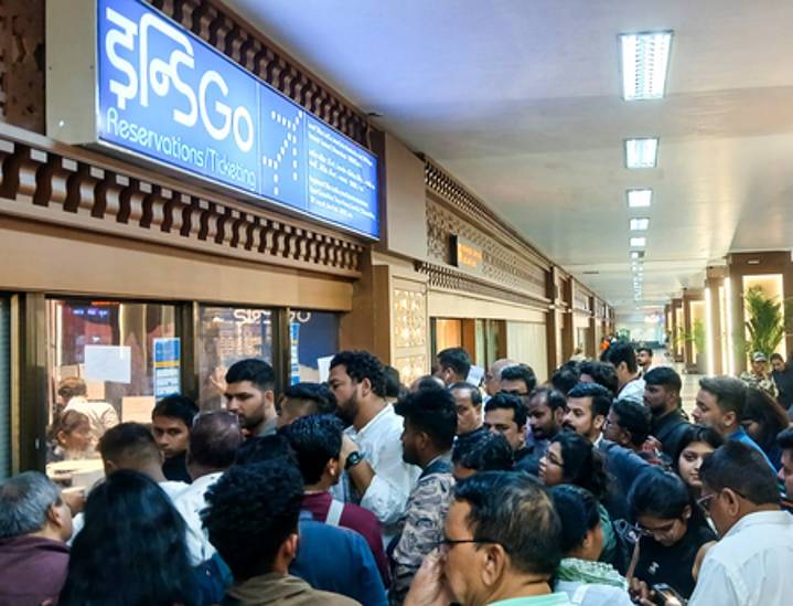 Refund ultimatum: Government orders IndiGo to pay back passengers by Sunday