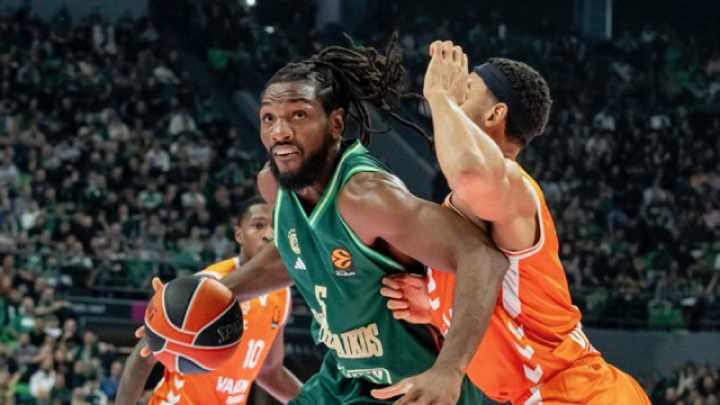 Un colosal Thompson hiela el infierno de Atenas y Valencia Basket somete al Panathinaikos (79