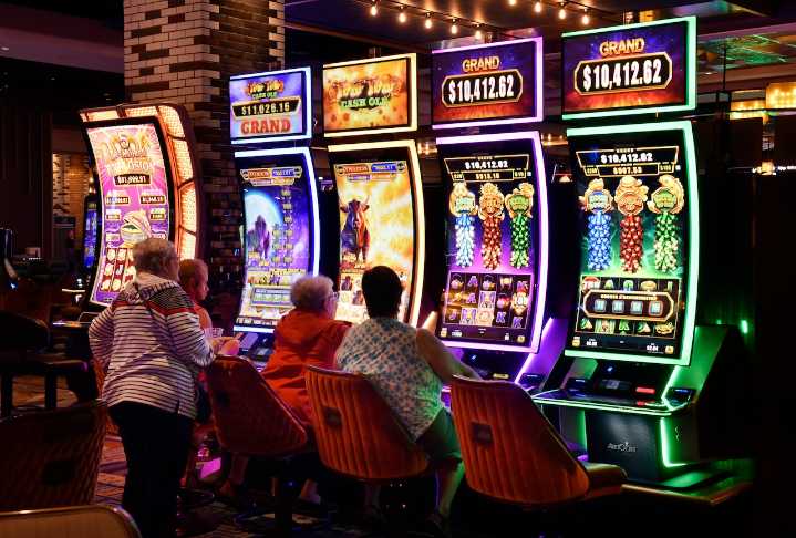 Mass. casino winner: Jackpot prize won off slot machine