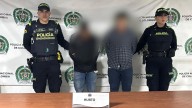 ¡Cayeron en Barrios Unidos! Robaron un carro, lo abandonaron y los atraparon huyendo en otro vehículo adulterado