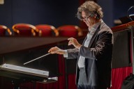 Conductor Lessons — UH Maestro Jorge Parodi ‘s Expressive Style Helps Power the University’s Moores School Of Music