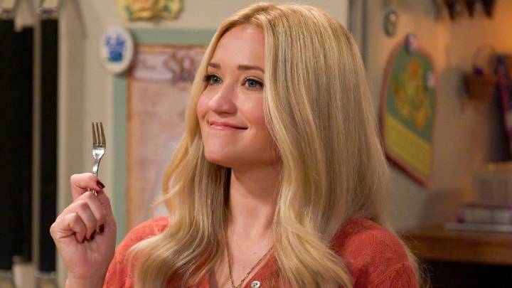 Emily Osment Wants Dolly Parton On Georgie & Mandy (And She Has A Great Role In Mind)