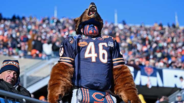 Buona to give away free food, Italian beef if Bears beat Packers