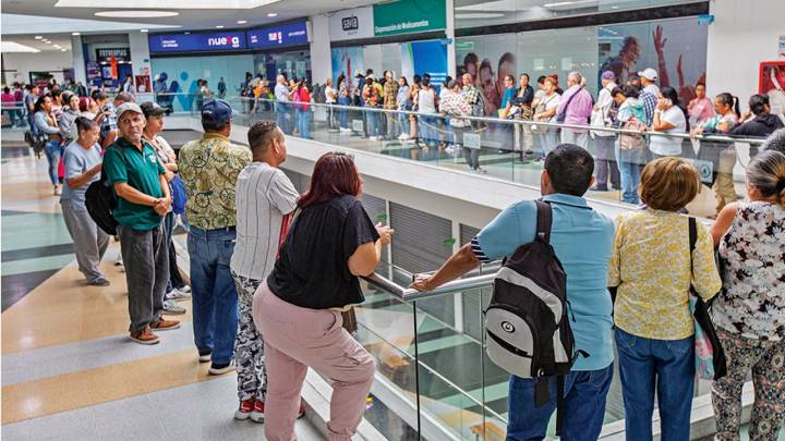 Personería de Medellín lanza alerta por crisis en la atención de usuarios de la Nueva EPS