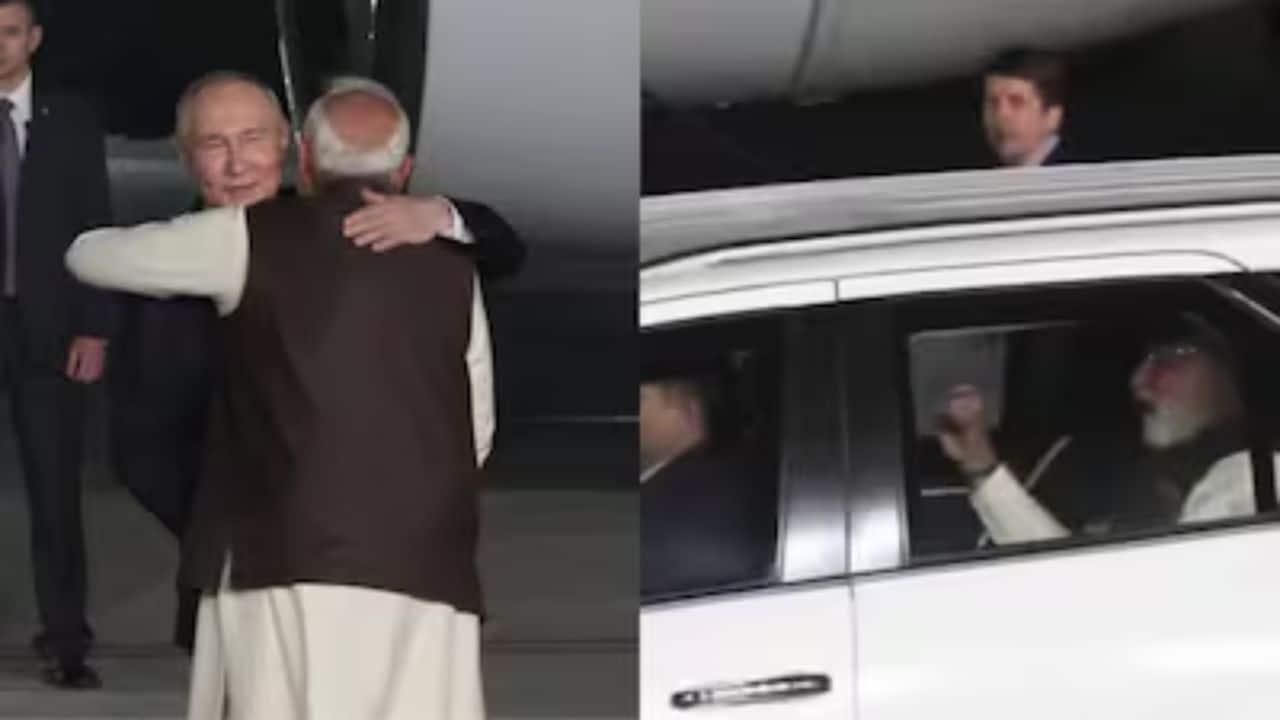 PM Modi warmly welcomes Russian President with a hug at Palam Airport