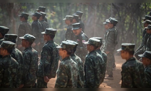 How do Cambodia and Thailand's militaries compare?