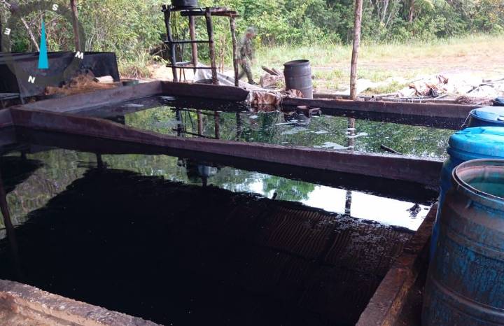 Destruido laboratorio ilícito para la producción de permanganato de potasio en Vichada