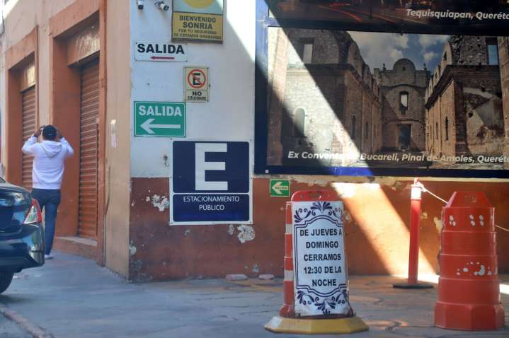 Ampliarán horarios 25 estacionamientos del Centro Histórico
