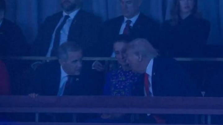 VIDEO: Trump conversa con Sheinbaum y Carney durante el sorteo del Mundial de la FIFA