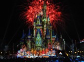 How to watch ‘The Wonderful World of Disney: Holiday Spectacular’ tonight for free without cable