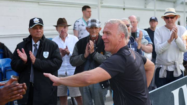 Alec Stewart back as Surrey director of men's cricket