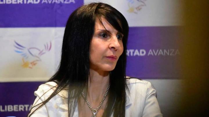 Finalmente Lorena Villaverde no asumirá como senadora