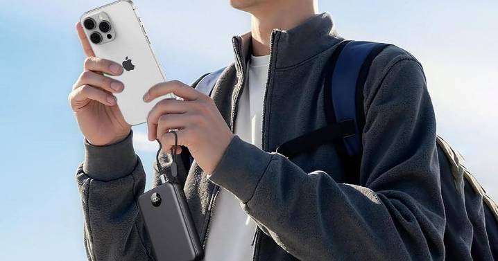 'Lifesaver' power bank gets massive 89% cut to £22 in a limited time deal