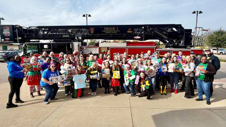 Temple ISD Special Education Department collects gifts for families in need