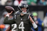 QB question marks abound as Jets prepare for Jaguars
