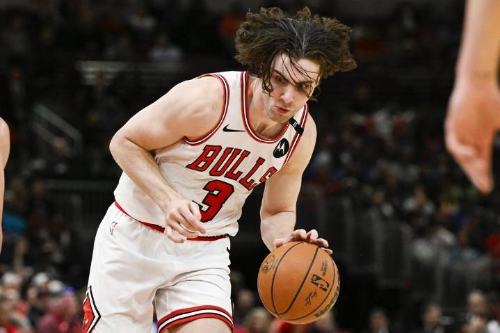 Deadspin | Bulls, Hornets set to meet after working to fix flaws