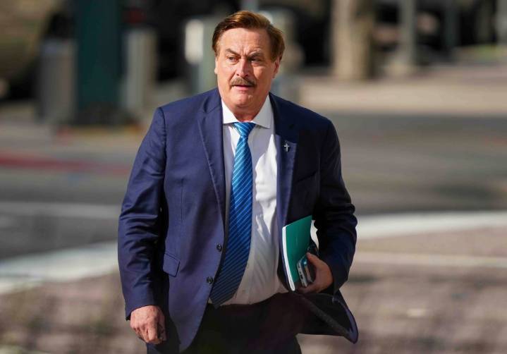 ‘My Pillow Guy’ Mike Lindell files to run for Minnesota governor