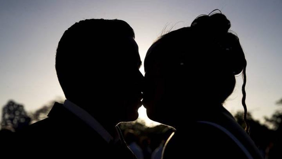 Matrimonio, pero sin anillo: esto es todo lo que necesitar sobre las 'parejas de hecho'