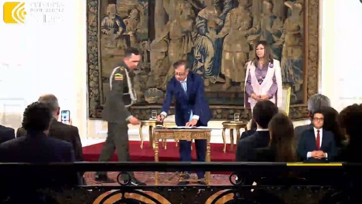 Luz Adriana Camargo, fiscal general, respondió al trino del presidente Gustavo Petro en el que cuestionó su gestión