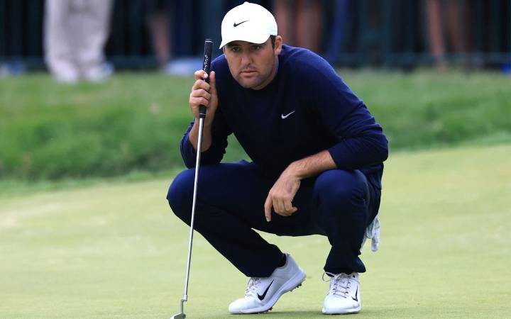 Scottie Scheffler Left Scratching His Head After an Unexplainable Moment at Hero World Challenge Round 3 Scottie Scheffler sits inches away from his record-breaking third victory. But what happened in