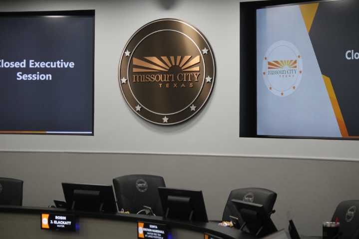 Missouri City extends reimbursement contract with METRO ...