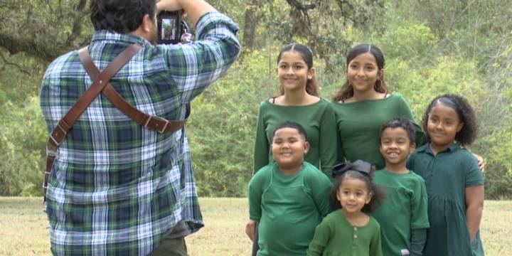 All Heart Photography hosts 11th annual community photo day