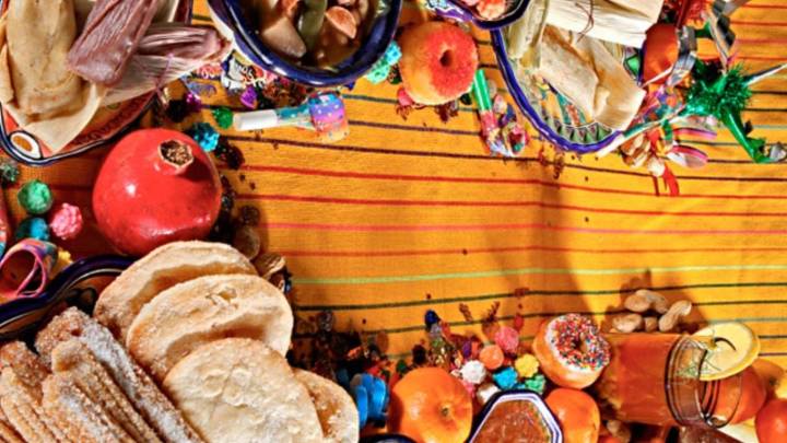 ¿Cuáles son los antojitos típicos que se disfrutan en las festividades decembrinas?