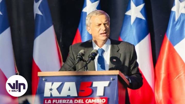 Kast cierra campaña en Temuco criticando a Jara y al gobierno