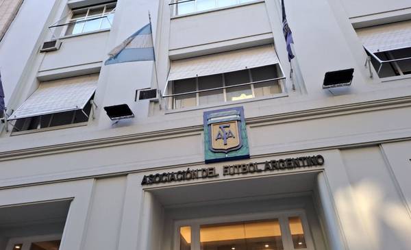 Allanan la AFA y una veintena de clubes por la causa Sur Finanzas