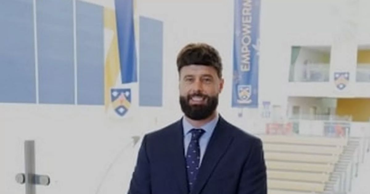 Headteacher who turned school around and then disappeared resigns