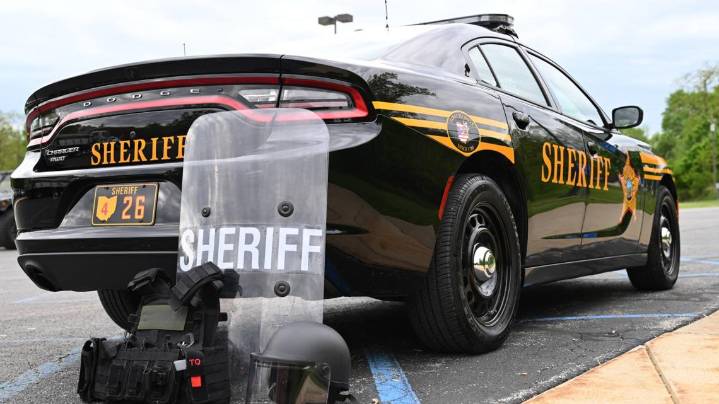 Burglary unfolds in Ashtabula County: Suspects loot home of 76