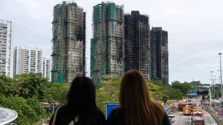 Hong Kong high rise fire: 13 arrested for suspected manslaughter as death toll hits 151