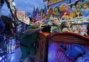 Avilés se deja contagiar por el espíritu de la Navidad