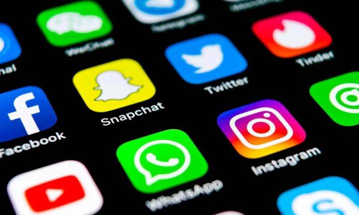 Australia prohíbe el uso de redes sociales a los menores de 16 años