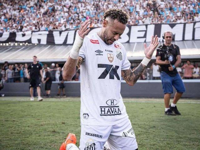 Neymar salva al Santos del descenso en Brasil