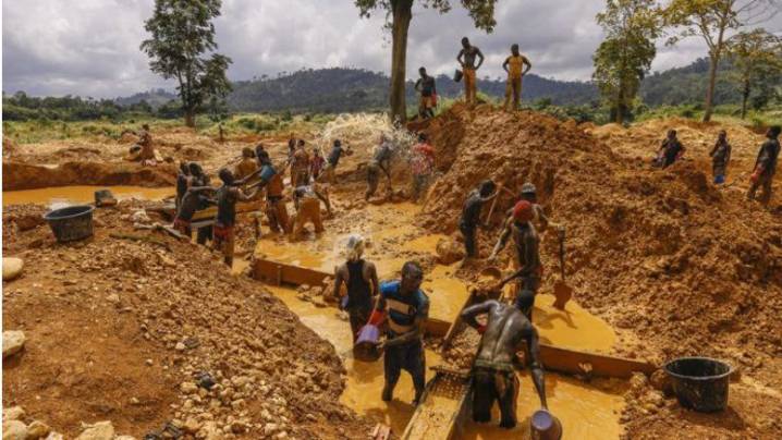 Two Die, One Injured After Illegal Mining Tunnel Collapses in Salima