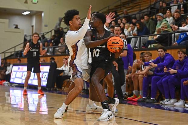 Prep roundup: No. 2 Riordan dominates No. 6 California to open Crusader Classic