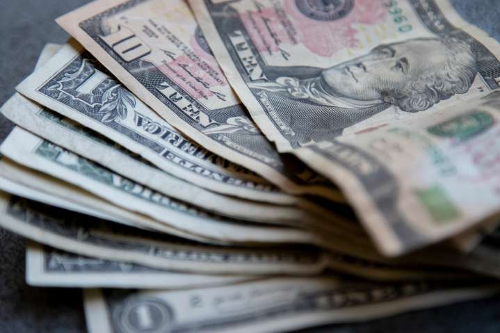 Here’s the minimum salary to be financially comfortable in 2026