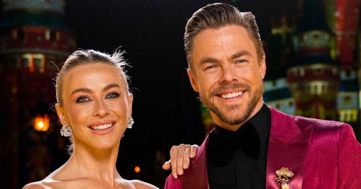 Derek Hough, Julianne Hough's Big Family: Everything to Know