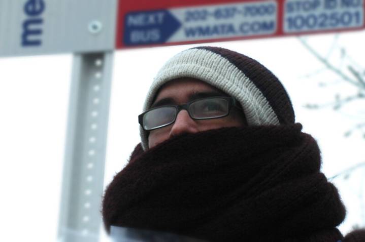 Gusty, breezy winds arriving to DC region, wind chills in 30s